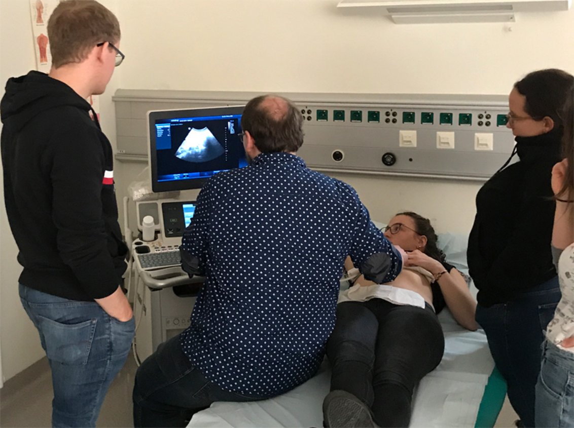 Studentenausbildung am AMEOS Klinikum Bernburg