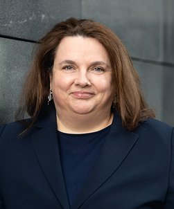 Dagmar Oldenburg neue Leiterin Personalmanagement der AMEOS Gruppe