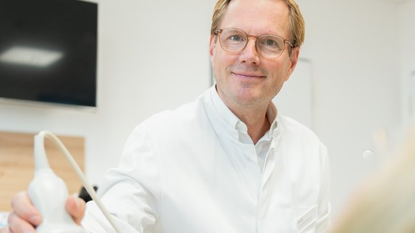 Regelschmerzen ernst nehmen - Ursachen behandeln