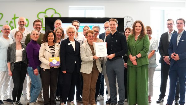 AMEOS Klinikum Warendorf erneut „Pflegeattraktiv“