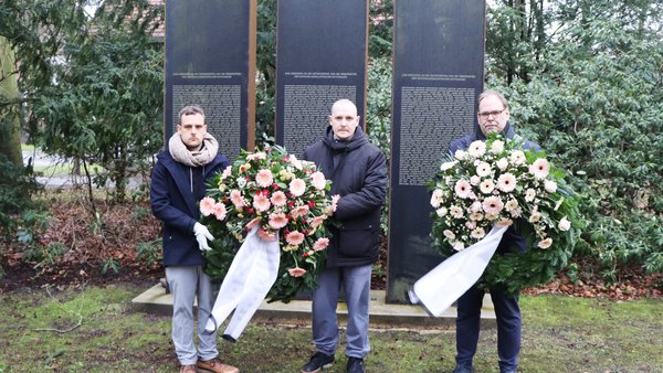 Gedenkfeier für die Opfer der NS-Euthanasie in Neustadt