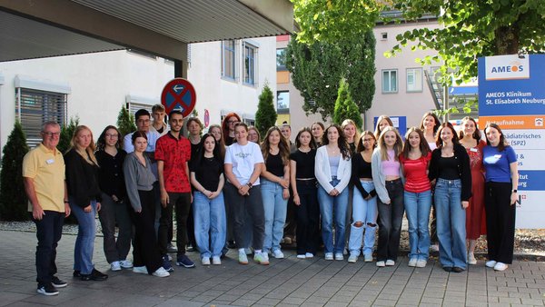 Ausbildungsbeginn im Neuburger Krankenhaus