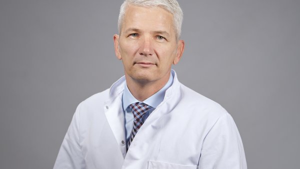 In dankbarer Erinnerung an PD Dr. med. habil. Frank Reiher