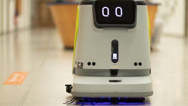  „Wischbert“– der Neue im Reinigungsteam ist ein Roboter