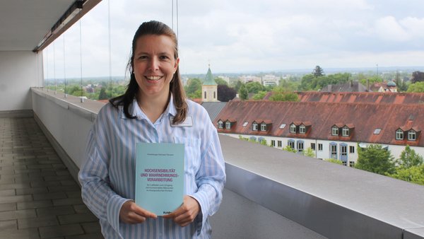 Neuburger Expertin veröffentlicht Buch zu Hochsensibilität