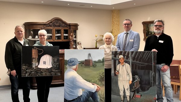 Bilder aus dem Bergbau: Künstlerin schenkt drei Werke