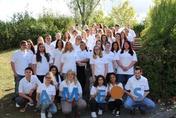 44 neue Auszubildende am AMEOS Institut West