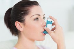 Inhalator - wie kommt das Medikament in die Lungen