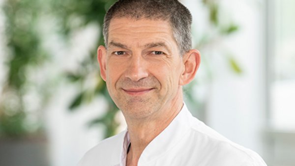 Tag des Schlafes: Wenn Schnarchen zur Gesundheitsgefahr wird